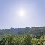 Bed & Breakfast Tra I Monti Tramonti