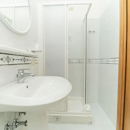 לינה וארוחת בוקר Tra I Monti