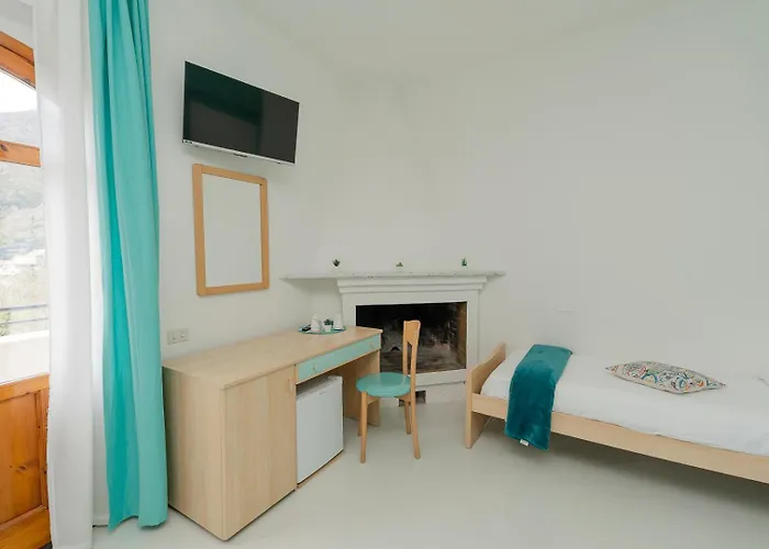 B&B Tra I Monti 4*