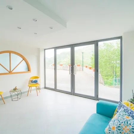 Tra I Monti Bed & Breakfast