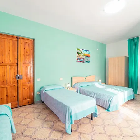Bed & Breakfast Tra I Monti 3*