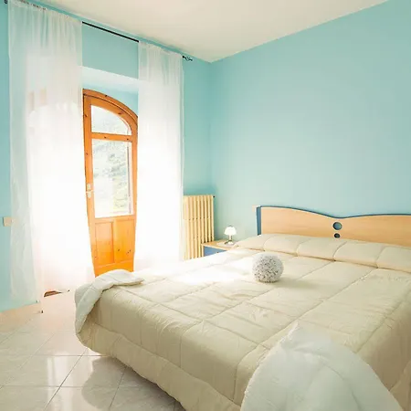 Tra I Monti Bed & Breakfast