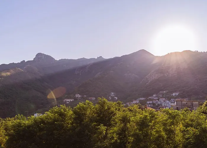 Tra I Monti 4* Трамонти